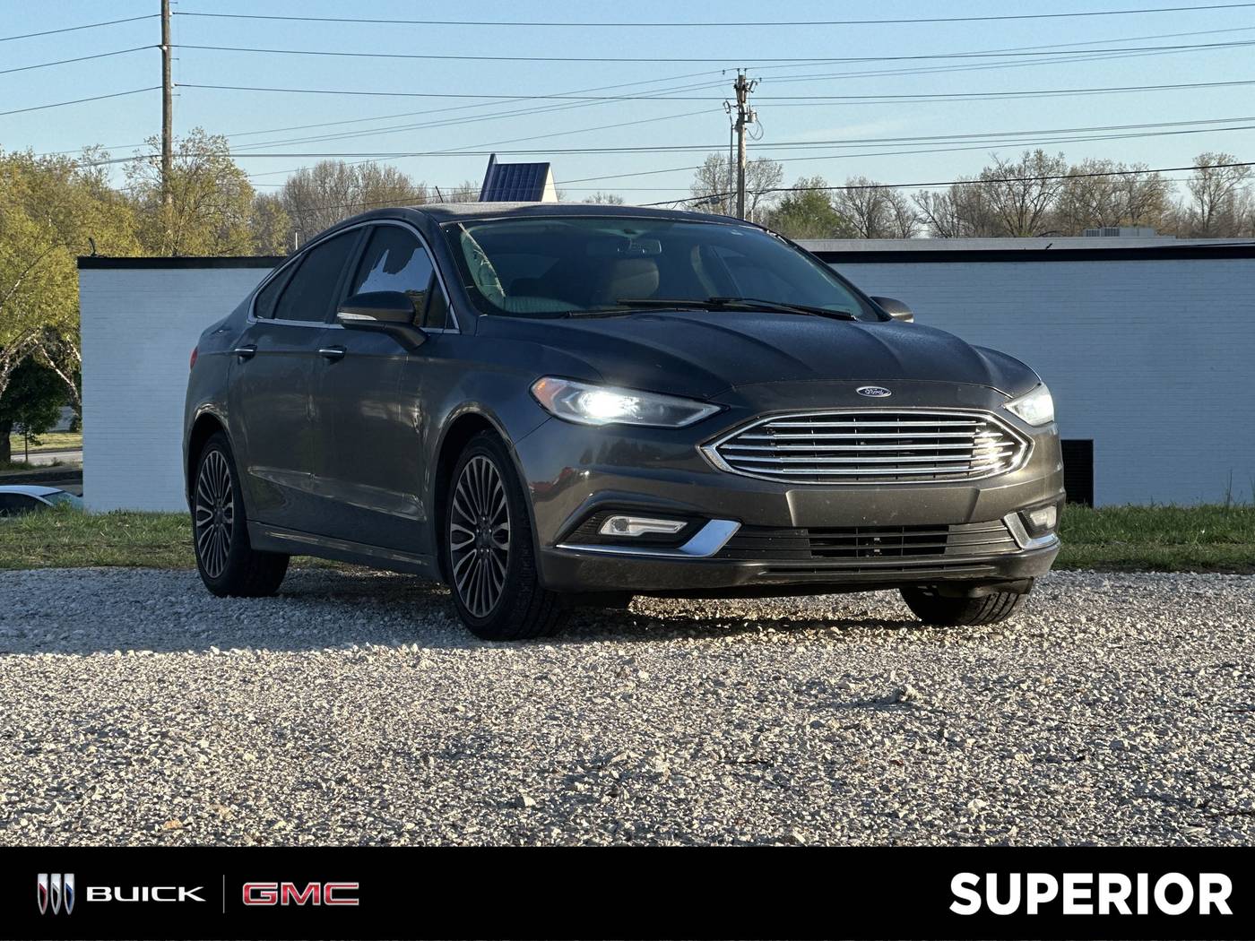 2017 Ford Fusion SE — Sedan — 162,806 mi — Fayetteville, AR