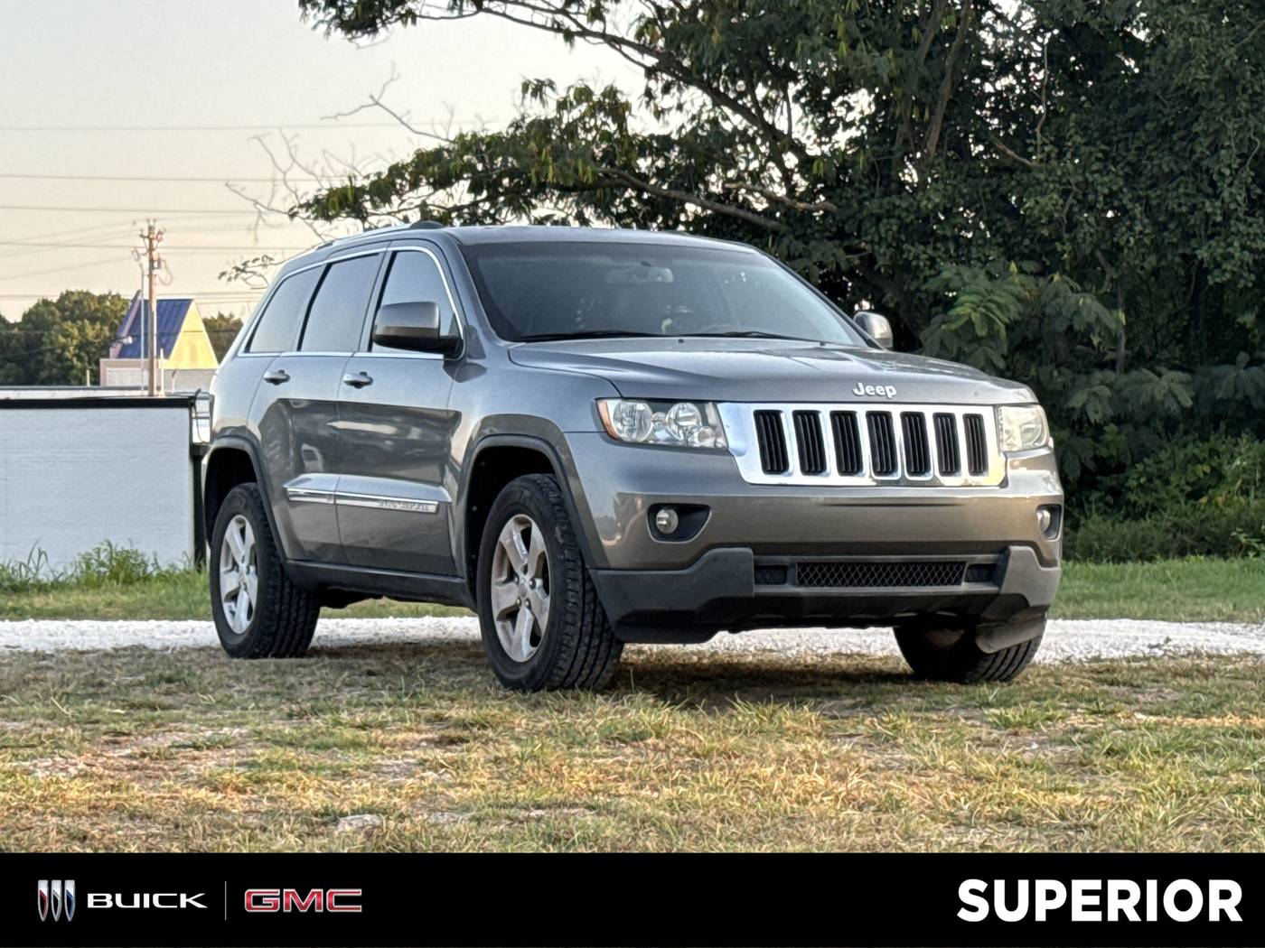 2013 Jeep Grand Cherokee Laredo — SUV — 186,268 mi — Fayetteville, AR
