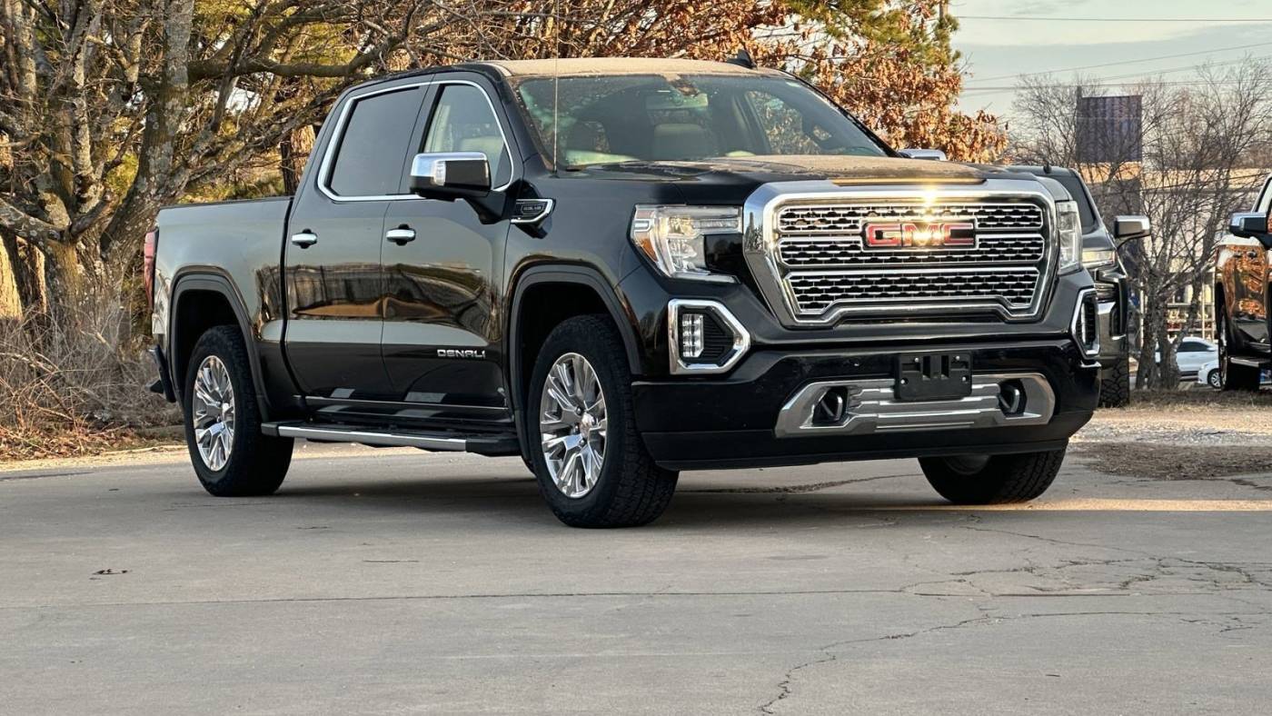 2020 GMC Sierra 1500 Denali — Pickup Truck — 33,486 mi — Fayetteville, AR
