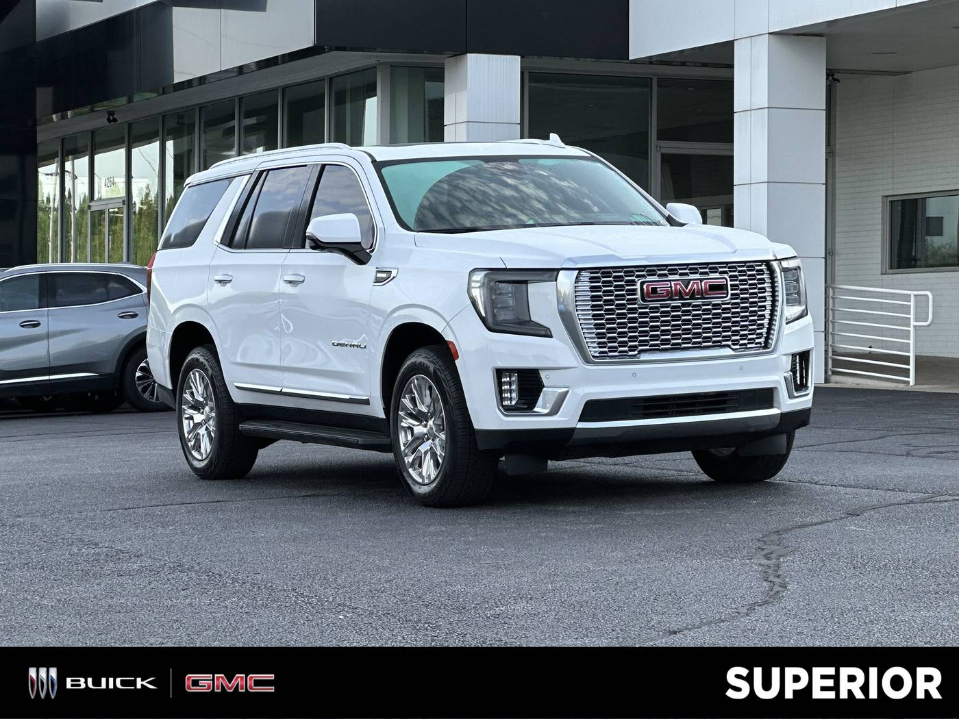 2023 GMC Yukon Denali — SUV — 30,270 mi — Fayetteville, AR