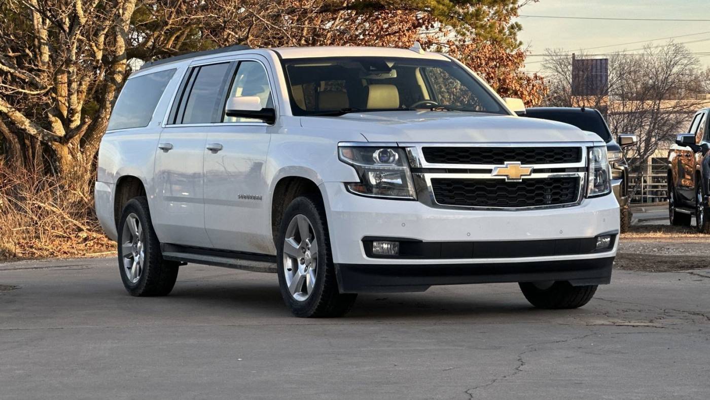 2016 Chevrolet Suburban LT — SUV — 102,489 mi — Fayetteville, AR