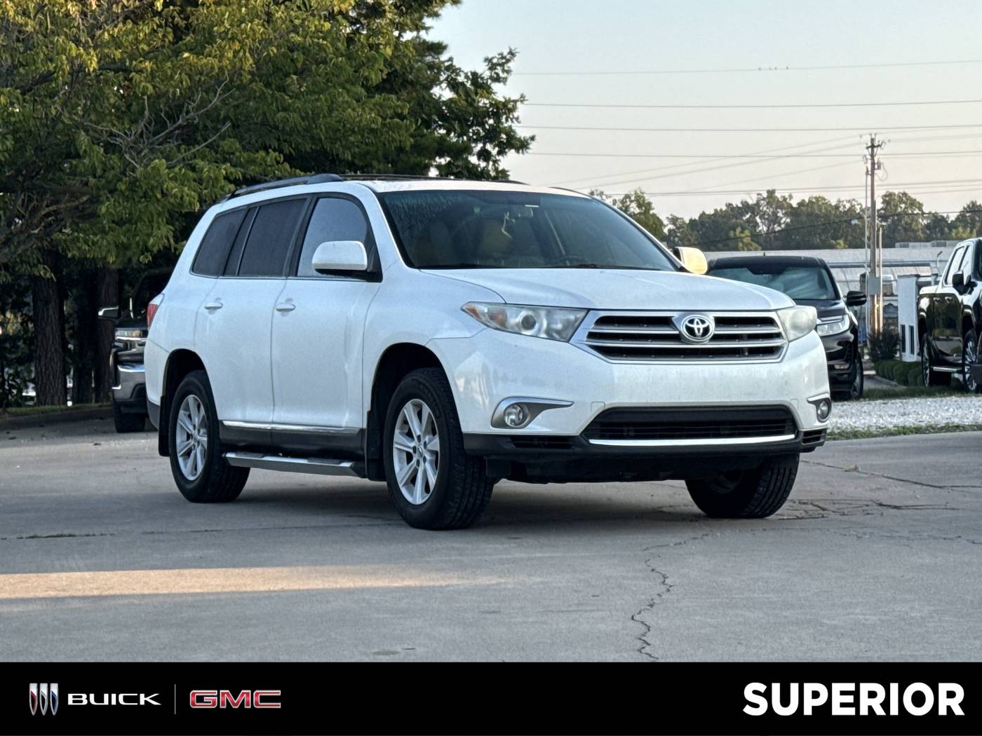 2013 Toyota Highlander Highlander V6 — SUV — 157,327 mi — Fayetteville, AR