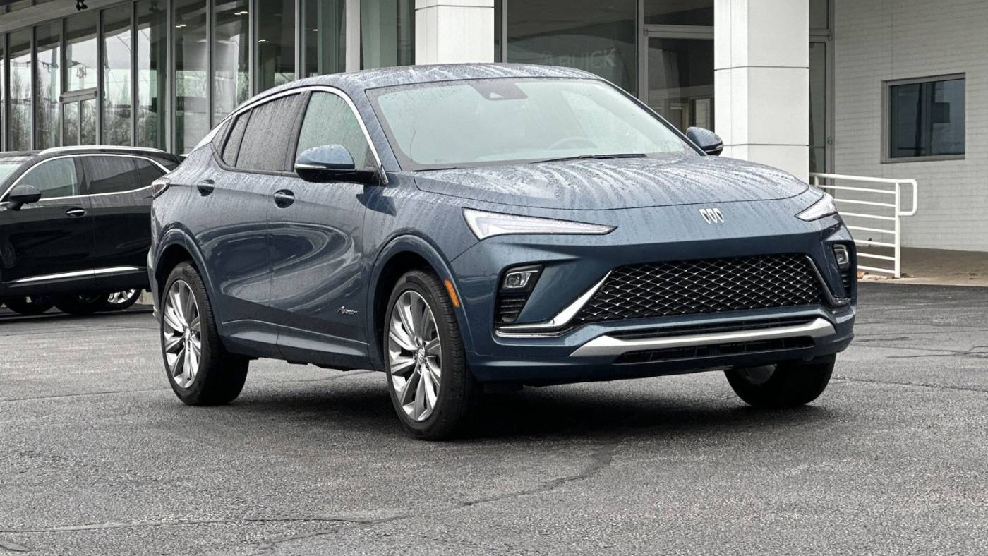 2024 Buick Envista Avenir — SUV — 5,716 mi — Fayetteville, AR