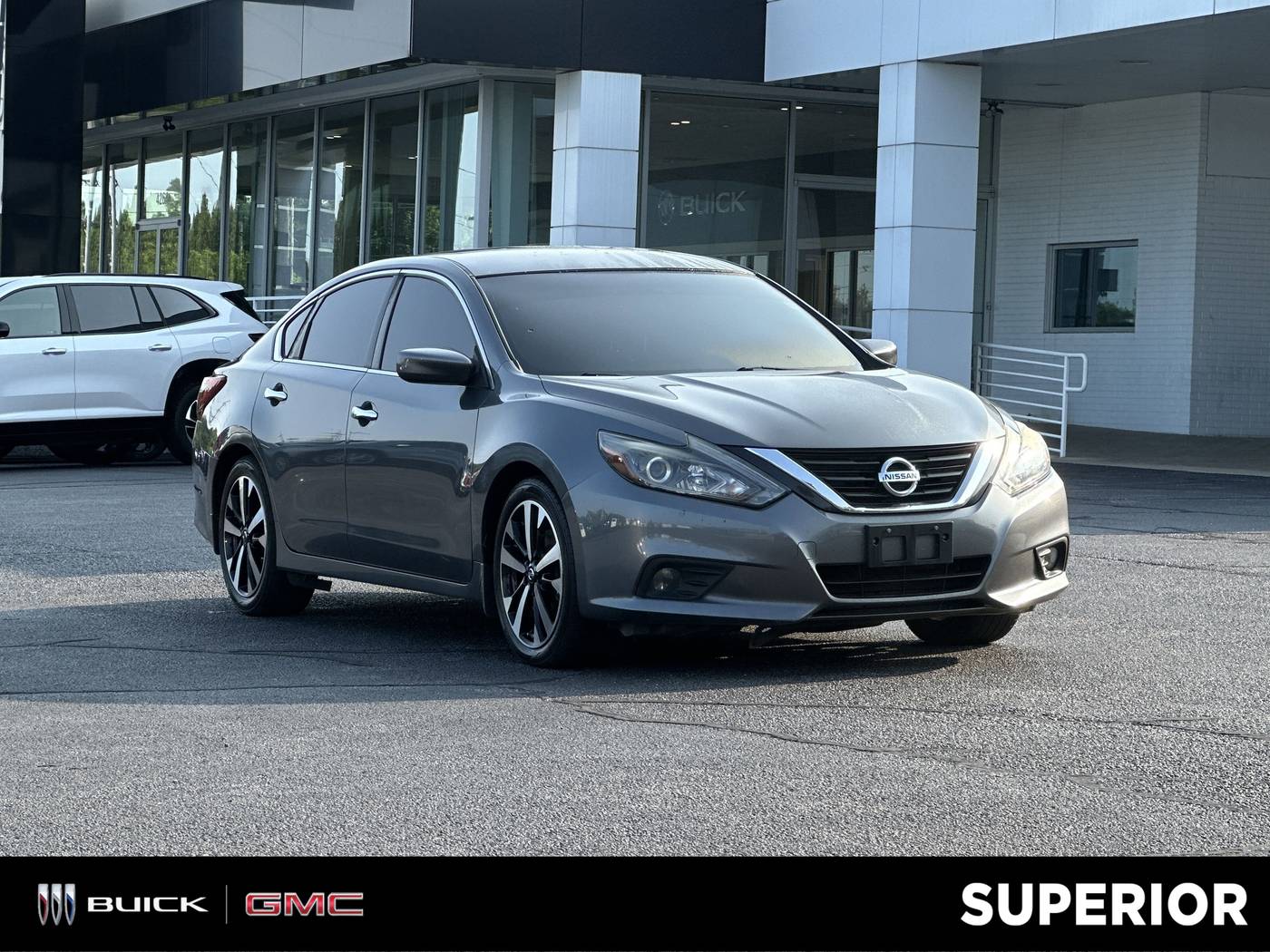 2018 Nissan Altima 2.5 SR — Sedan — 98,730 mi — Fayetteville, AR