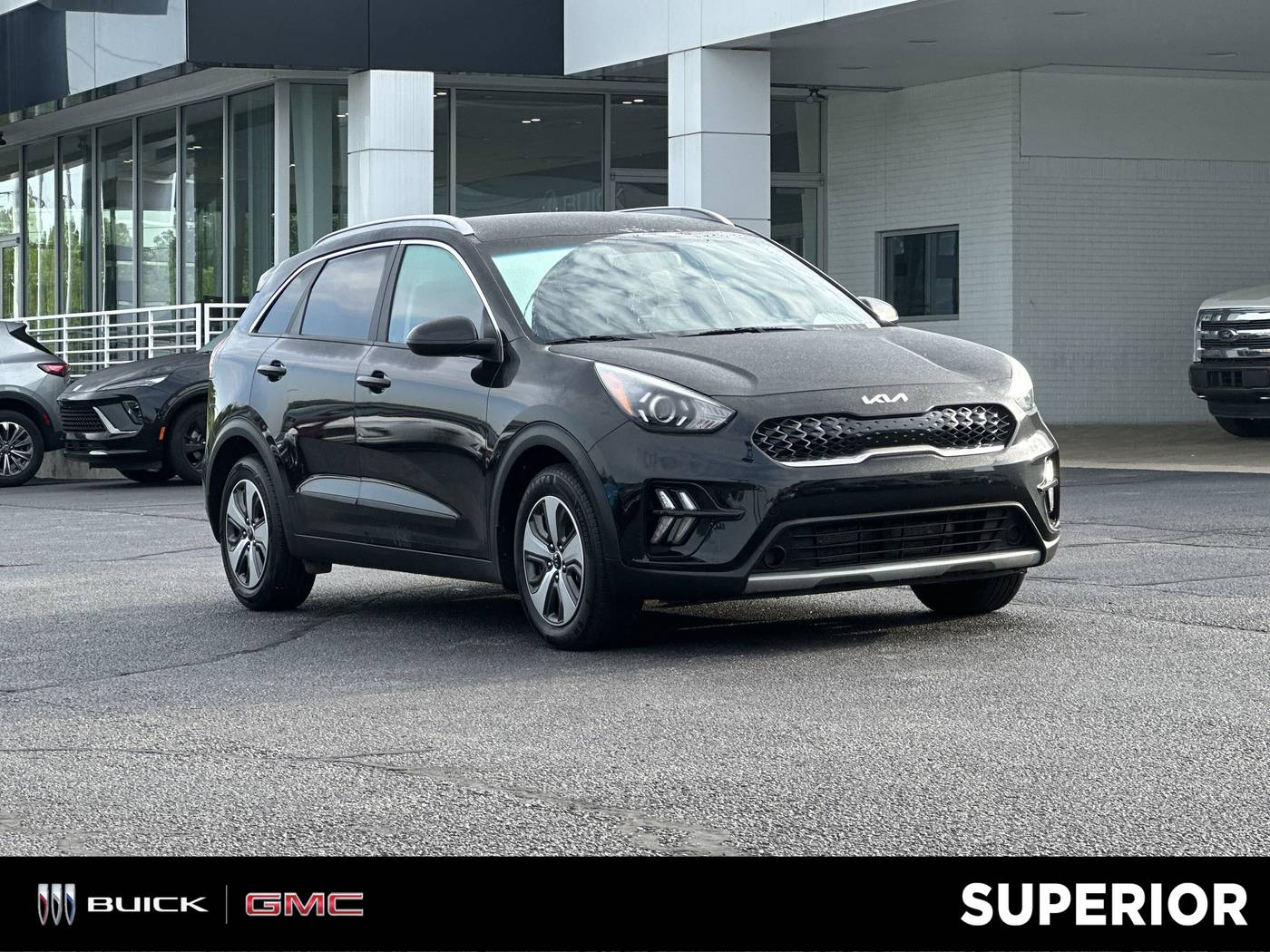 2022 Kia Niro Hybrid LX — SUV — 63,816 mi — Fayetteville, AR