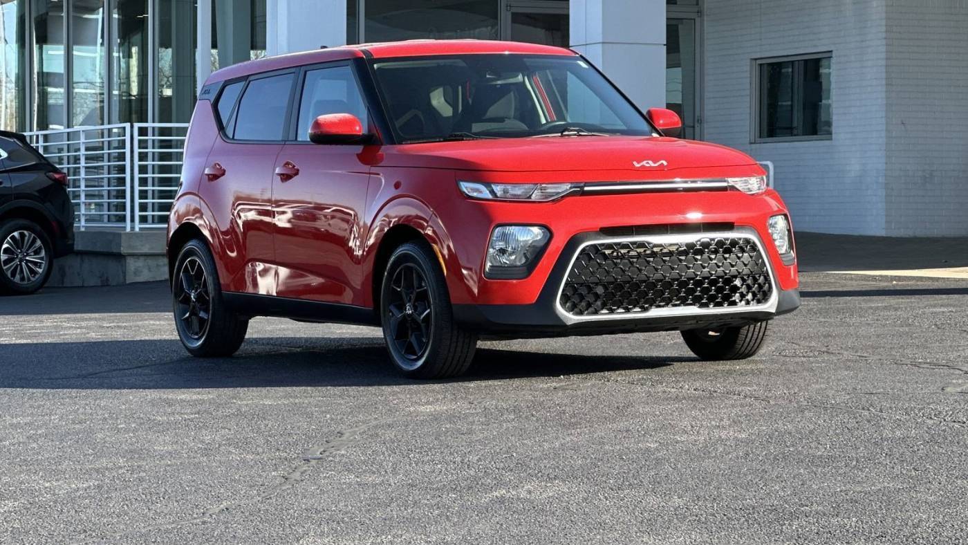 2022 Kia Soul LX — Hatchback — 45,987 mi — Fayetteville, AR