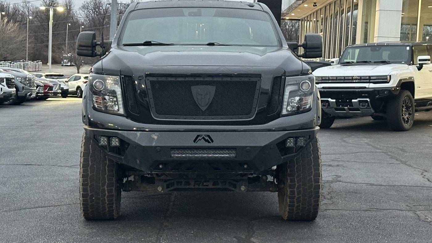 2018 Nissan Titan XD SL — Pickup Truck — 60,288 mi — Fayetteville, AR
