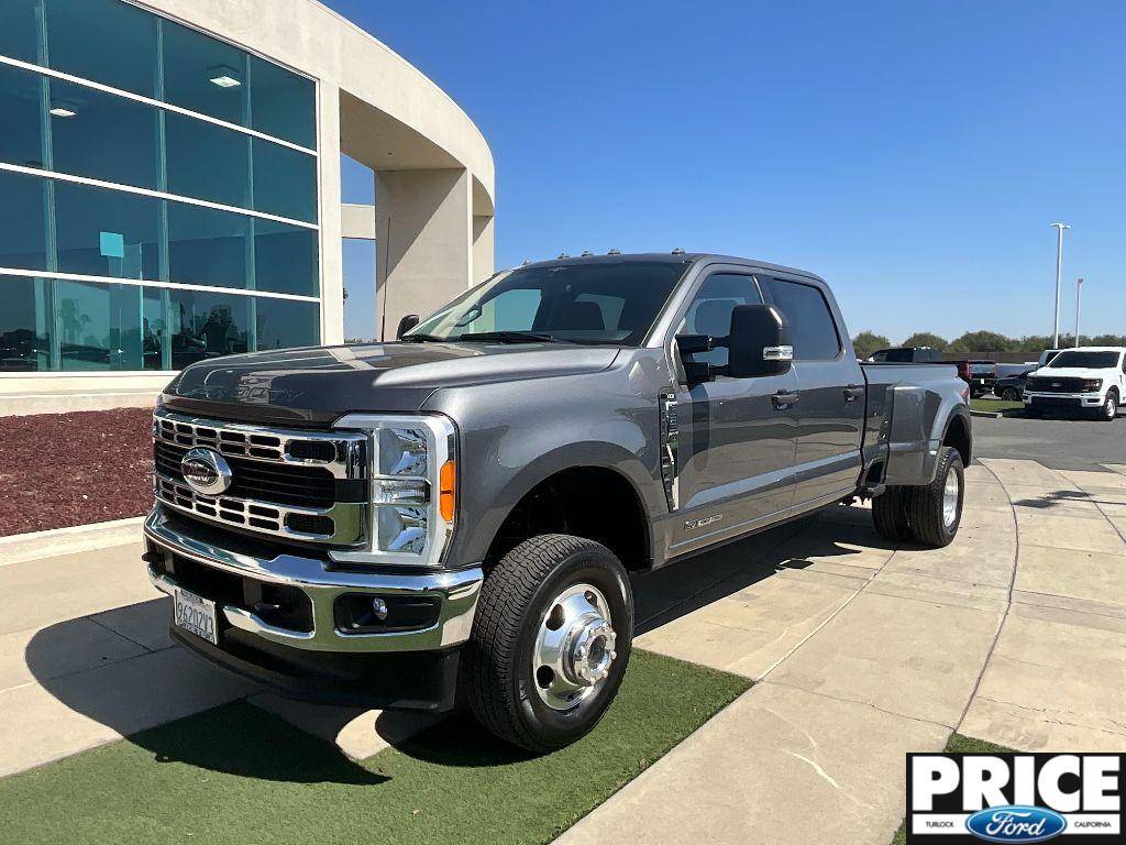 2023 Ford Super Duty F-350 XLT — Pickup Truck — 35,434 mi — Turlock, CA