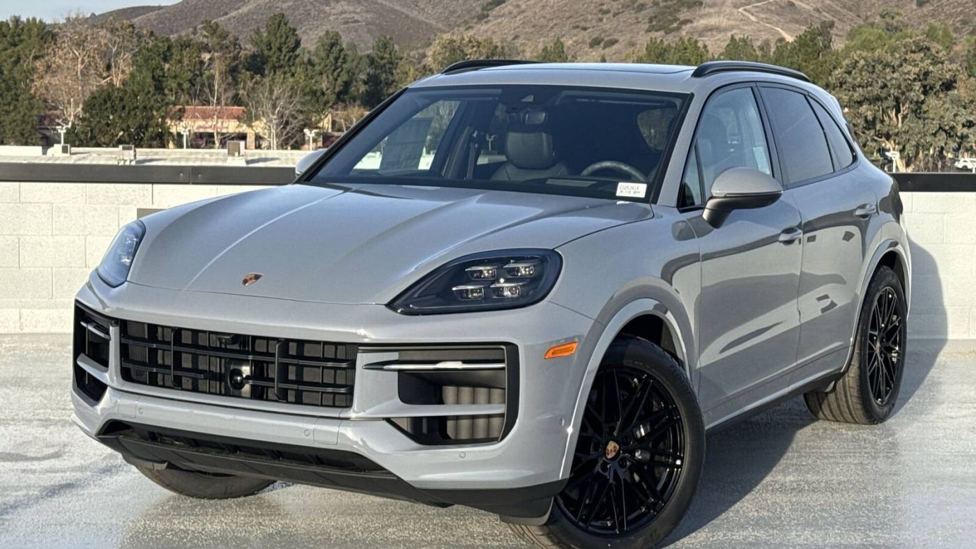 2025 Porsche Cayenne Cayenne — SUV — 8 mi — Thousand Oaks, CA