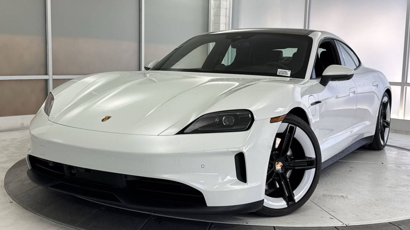 2025 Porsche Taycan Standard — Sedan — 31 mi — Thousand Oaks, CA