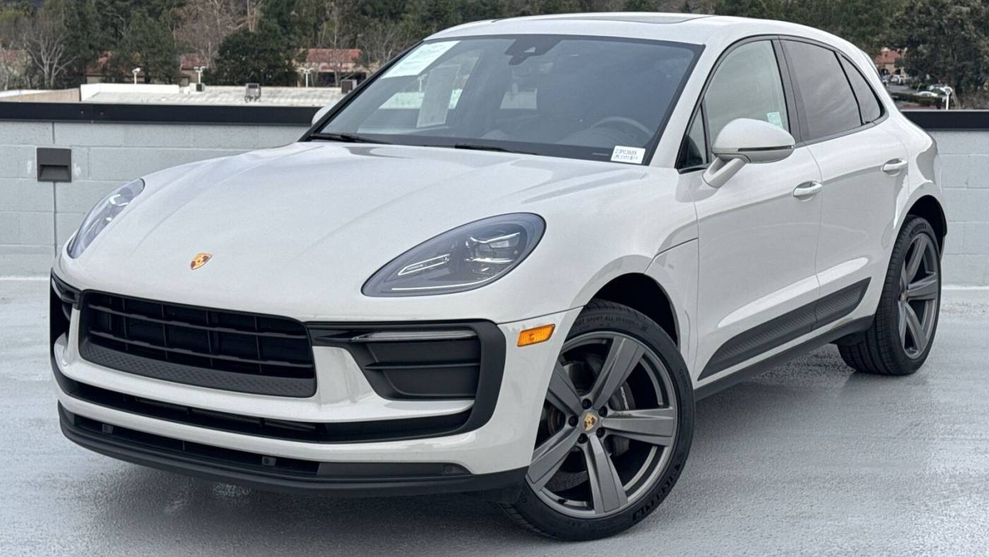 2022 Porsche Macan Standard — SUV — 29,807 mi — Thousand Oaks, CA
