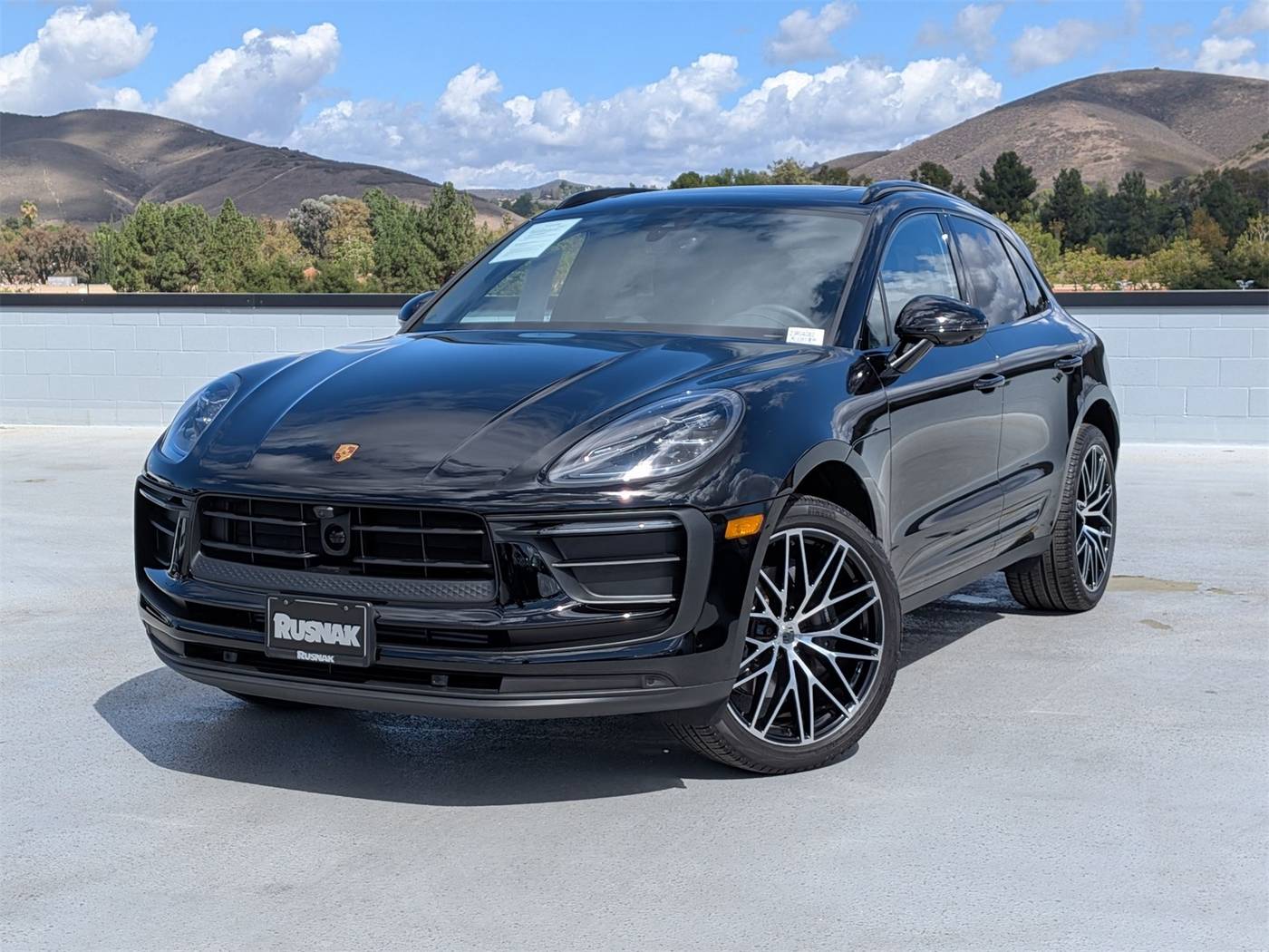 2025 Porsche Macan Macan — SUV — 2,506 mi — Thousand Oaks, CA