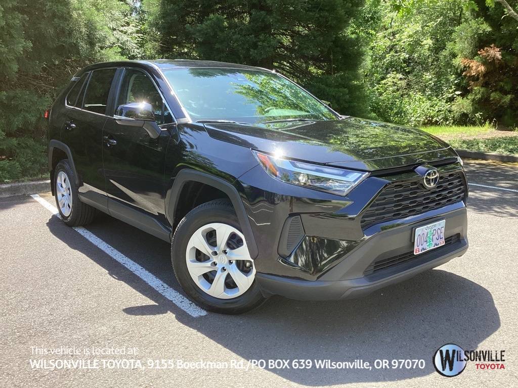 2024 Toyota RAV4 LE — SUV — 17,484 mi — Wilsonville, OR