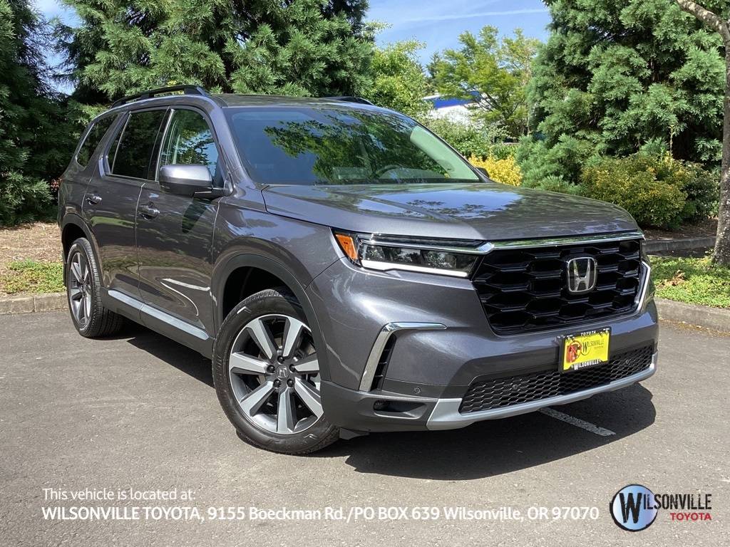 2025 Honda Pilot Touring — SUV — 876 mi — Wilsonville, OR