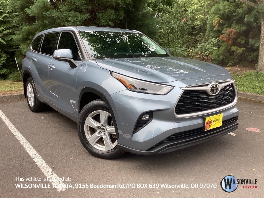 2022 Toyota Highlander LE — SUV — 32,337 mi — Wilsonville, OR