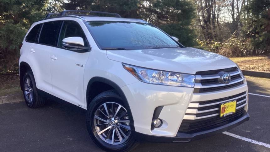 2019 Toyota Highlander Hybrid XLE — SUV — 44,798 mi — Wilsonville, OR
