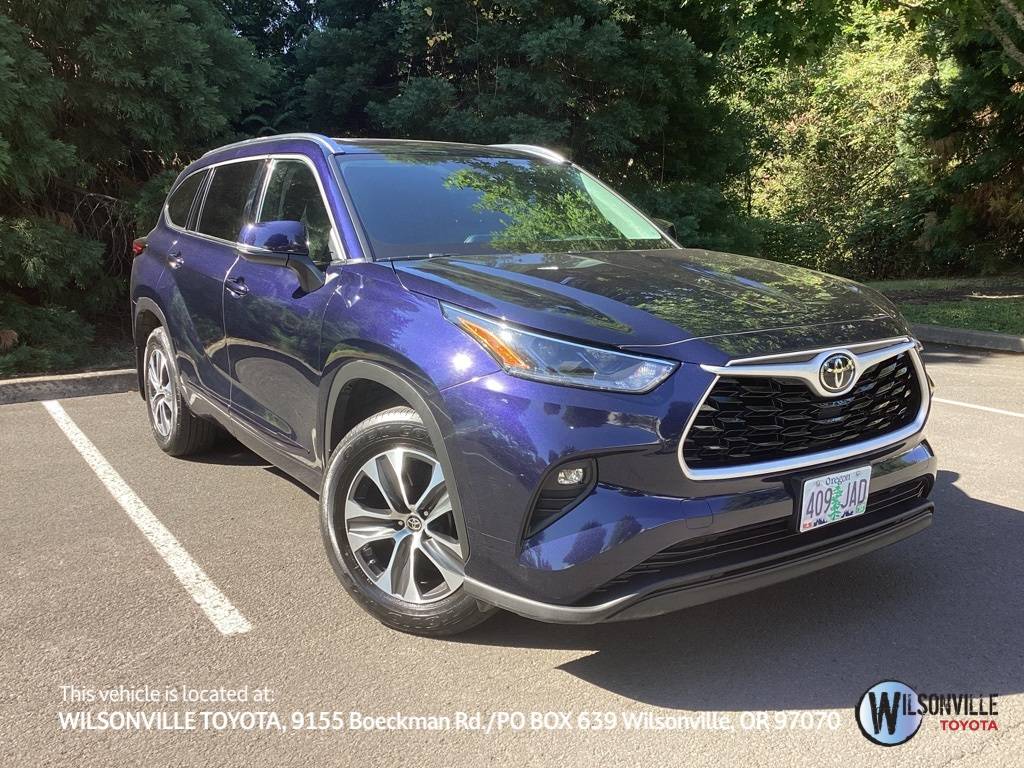 2021 Toyota Highlander XLE — SUV — 33,556 mi — Wilsonville, OR