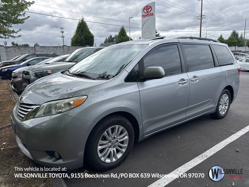 2017 Toyota Sienna XLE — Minivan — 147,500 mi — Wilsonville, OR