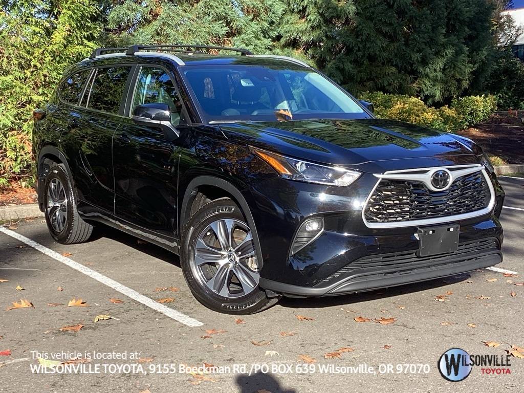2024 Toyota Highlander XLE — SUV — 18,129 mi — Wilsonville, OR