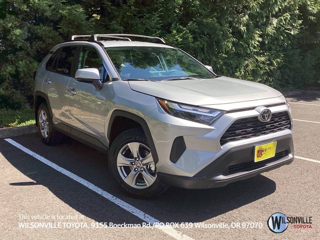 2025 Toyota RAV4 XLE — SUV — 1,145 mi — Wilsonville, OR