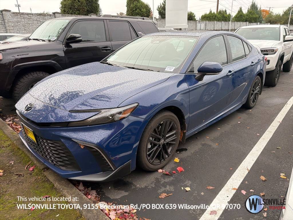 2025 Toyota Camry Hybrid XSE — Sedan — 9,202 mi — Wilsonville, OR