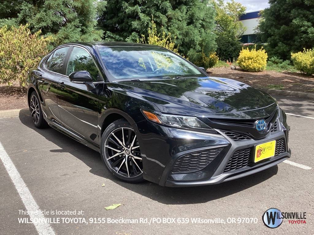 2022 Toyota Camry Hybrid SE — Sedan — 65,936 mi — Wilsonville, OR