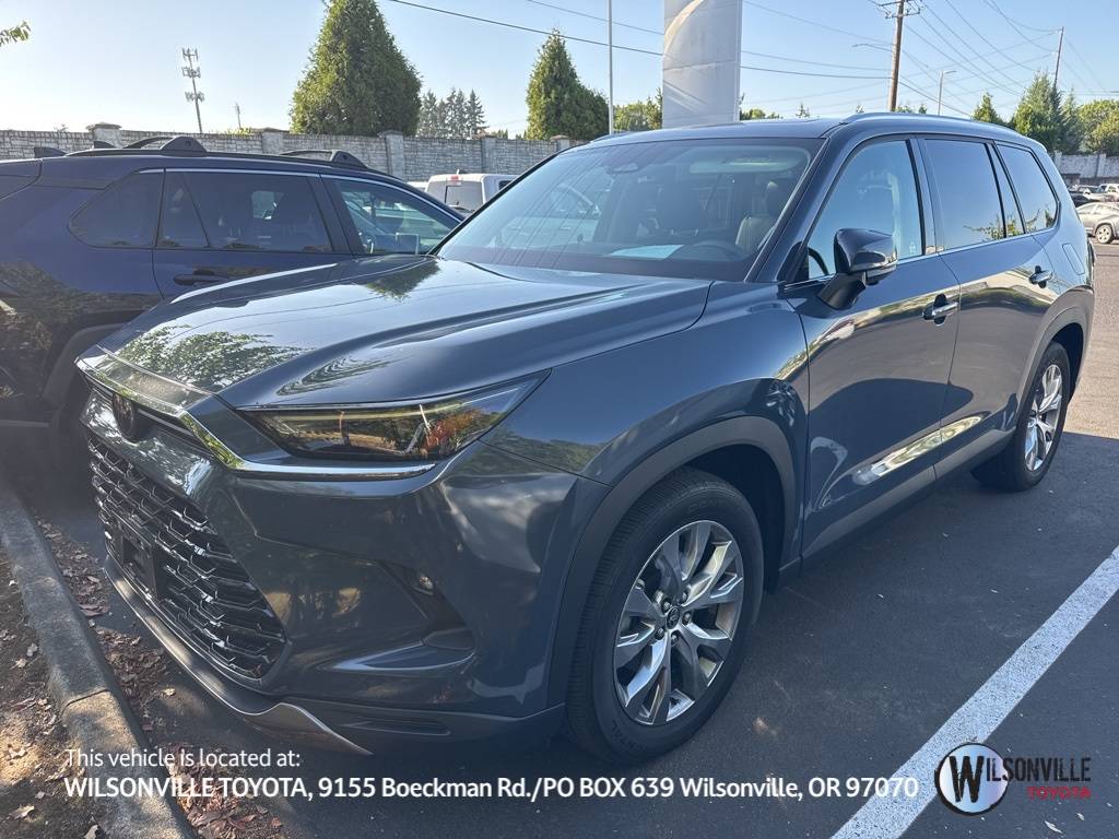 2025 Toyota Grand Highlander Limited — SUV — 9,800 mi — Wilsonville, OR