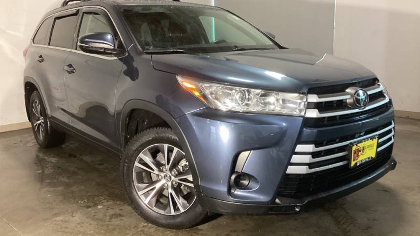 2019 Toyota Highlander LE V6 — SUV — 72,990 mi — Wilsonville, OR