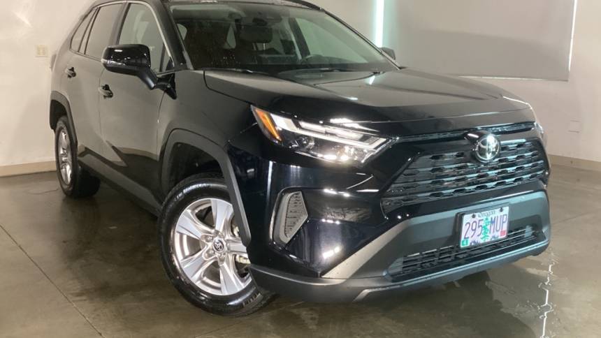 2023 Toyota RAV4 XLE — SUV — 9,383 mi — Wilsonville, OR