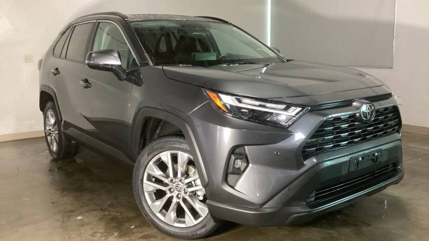 2022 Toyota RAV4 XLE Premium — SUV — 22,367 mi — Wilsonville, OR