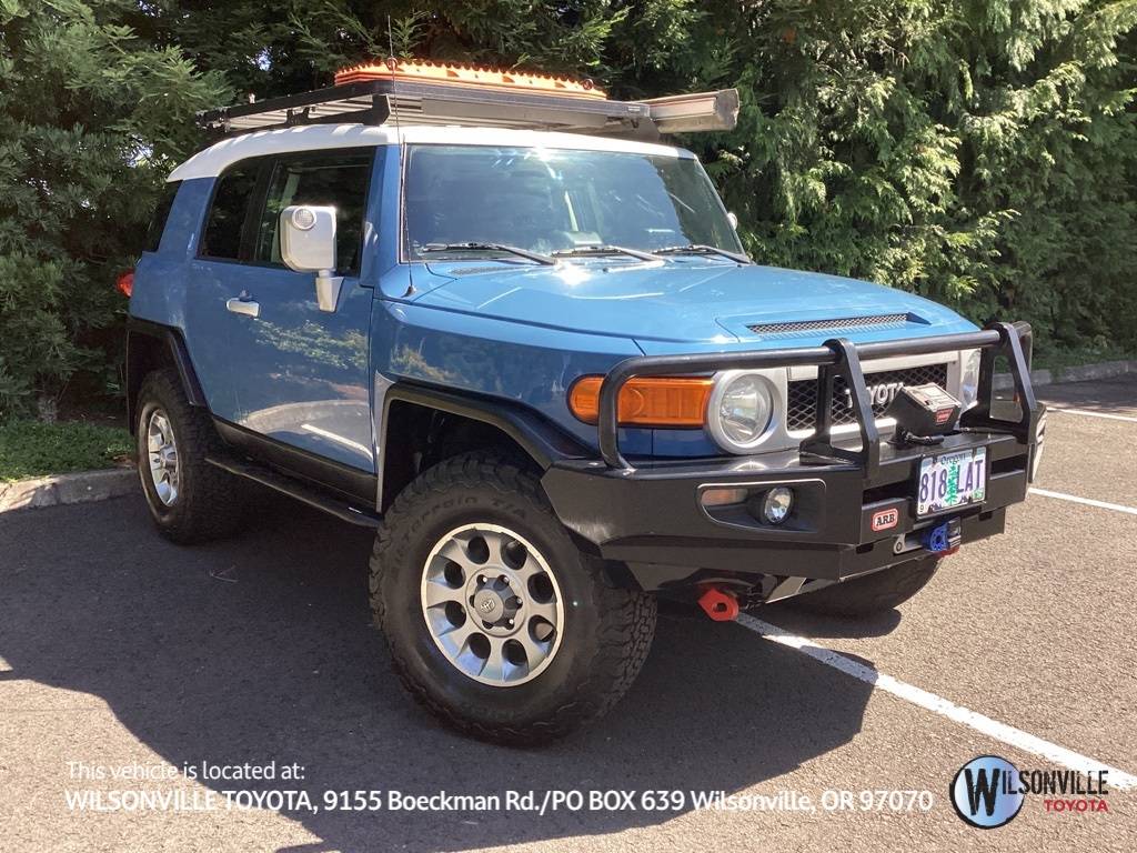 2013 Toyota FJ Cruiser Base — SUV — 60,000 mi — Wilsonville, OR