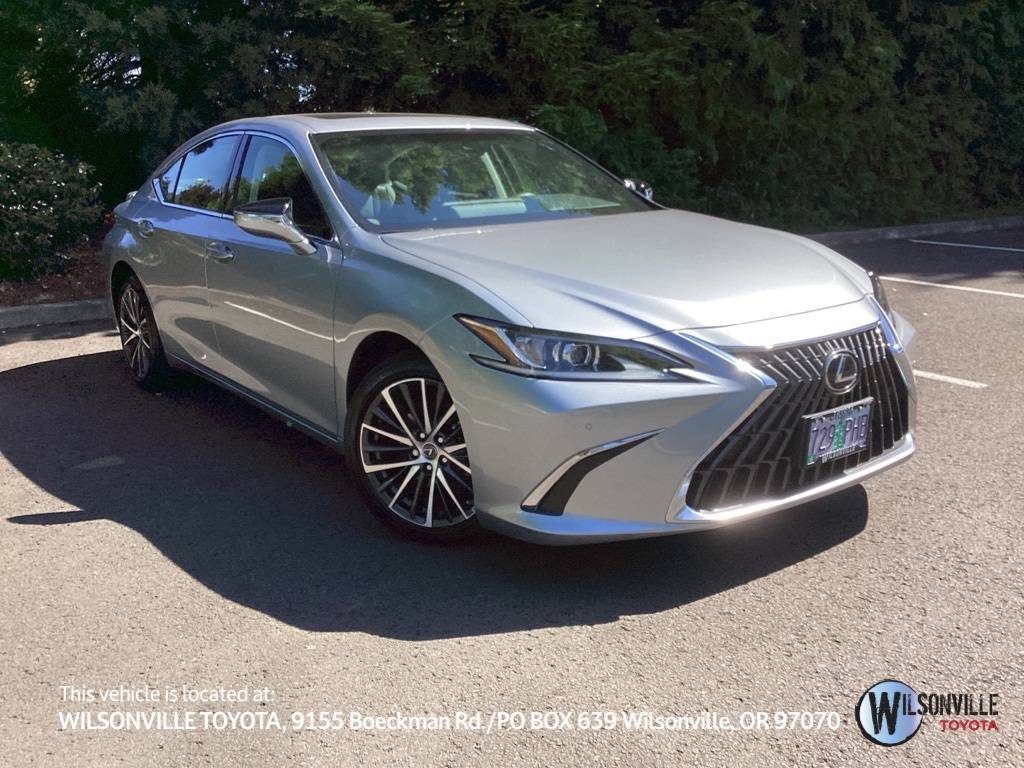 2023 Lexus ES ES 300h — Sedan — 7,600 mi — Wilsonville, OR