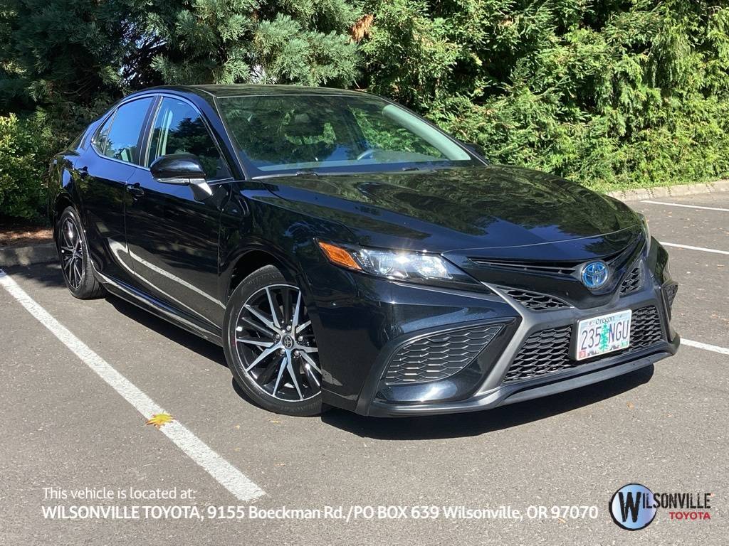 2023 Toyota Camry Hybrid SE — Sedan — 29,800 mi — Wilsonville, OR