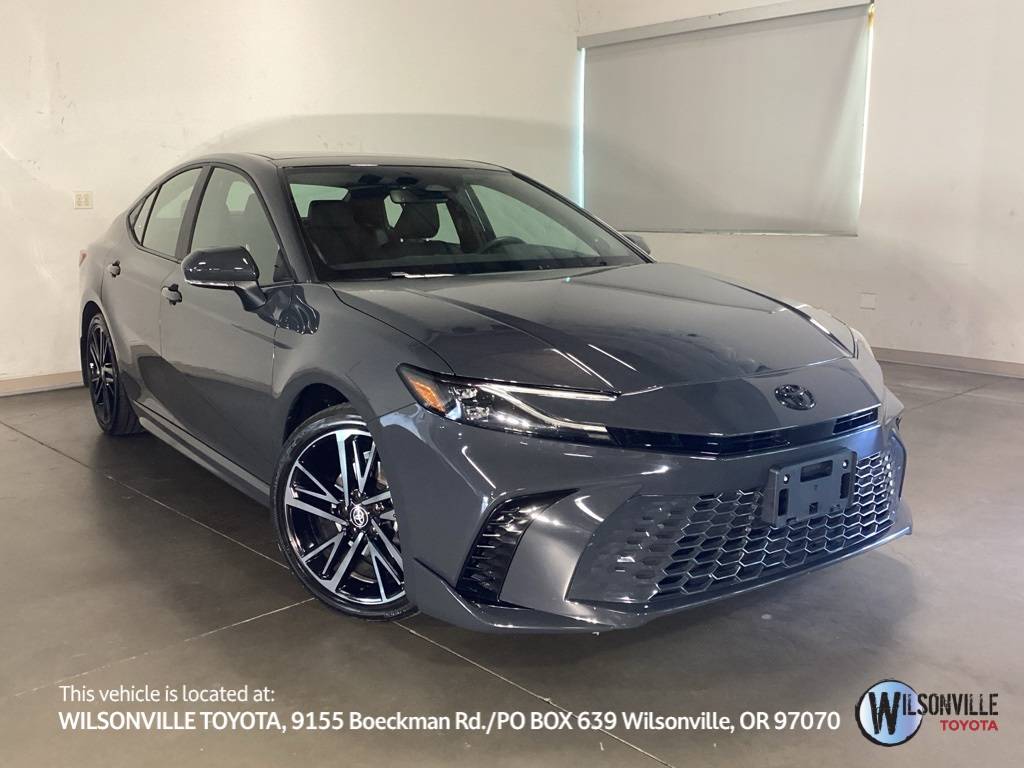 2025 Toyota Camry Hybrid XSE — Sedan — 20,368 mi — Wilsonville, OR