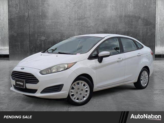 2015 Ford Fiesta S — Sedan — 118,543 mi — Tustin, CA