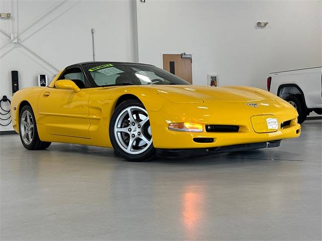 2003 Chevrolet Corvette Base — Coupe — 35,111 mi — Kenosha, WI