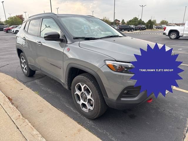 2022 Jeep Compass Trailhawk — SUV — 13,810 mi — Kenosha, WI