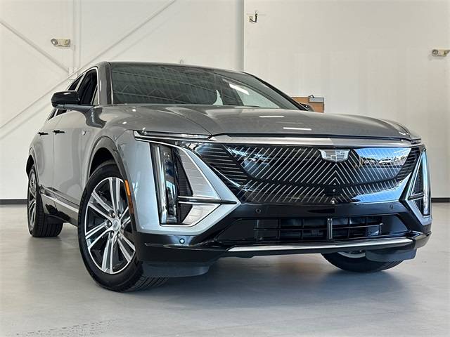 2024 Cadillac LYRIQ Luxury — SUV — 9,656 mi — Kenosha, WI