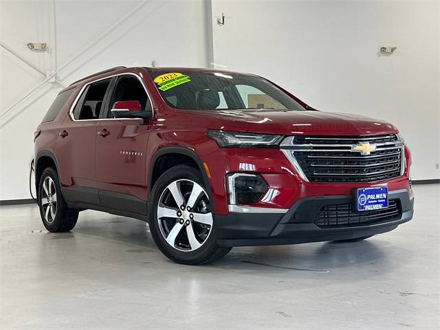2023 Chevrolet Traverse LT Leather — SUV — 7,967 mi — Kenosha, WI