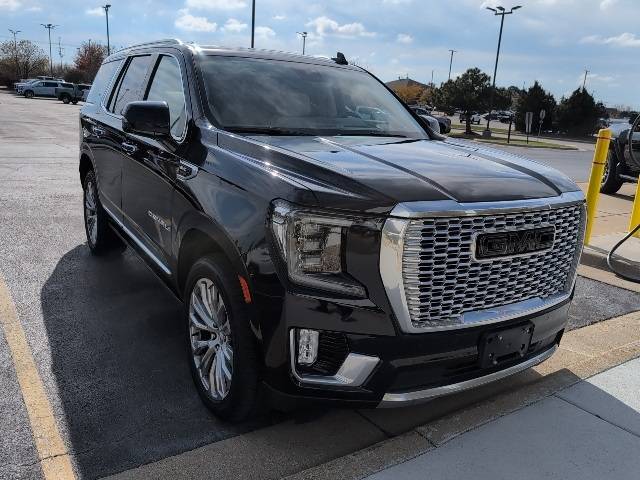 2023 GMC Yukon Denali — SUV — 33,568 mi — Kenosha, WI