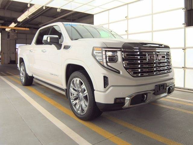 2024 GMC Sierra 1500 Denali — Pickup Truck — 23,202 mi — Kenosha, WI
