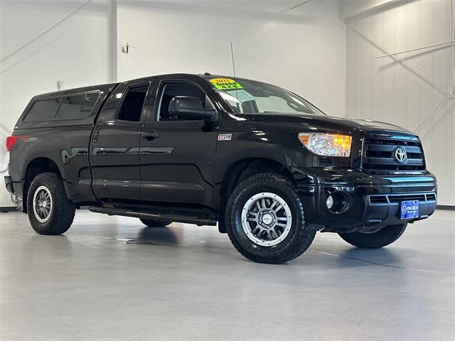 2011 Toyota Tundra Base — Pickup Truck — 136,134 mi — Kenosha, WI