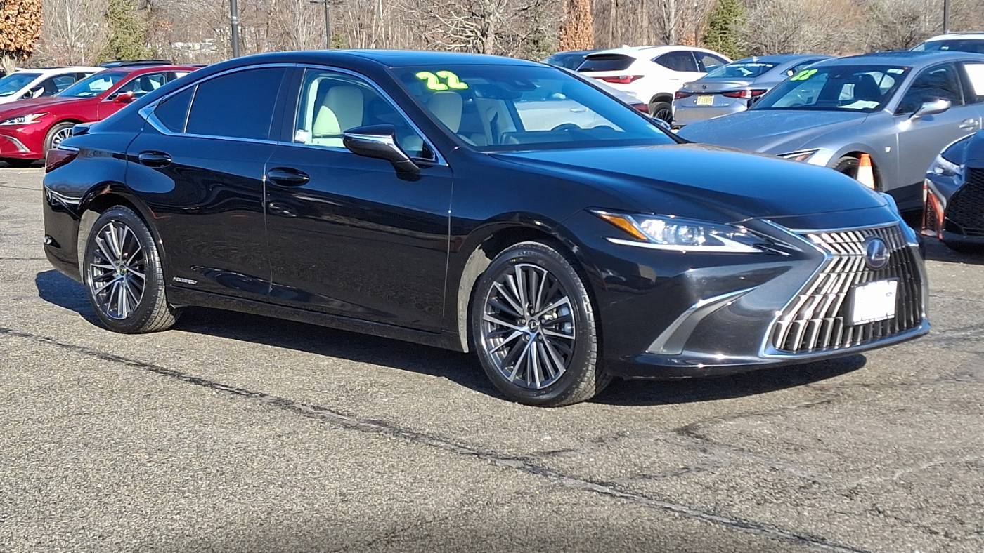 2022 Lexus ES ES 300h — Sedan — 27,198 mi — Whippany, NJ