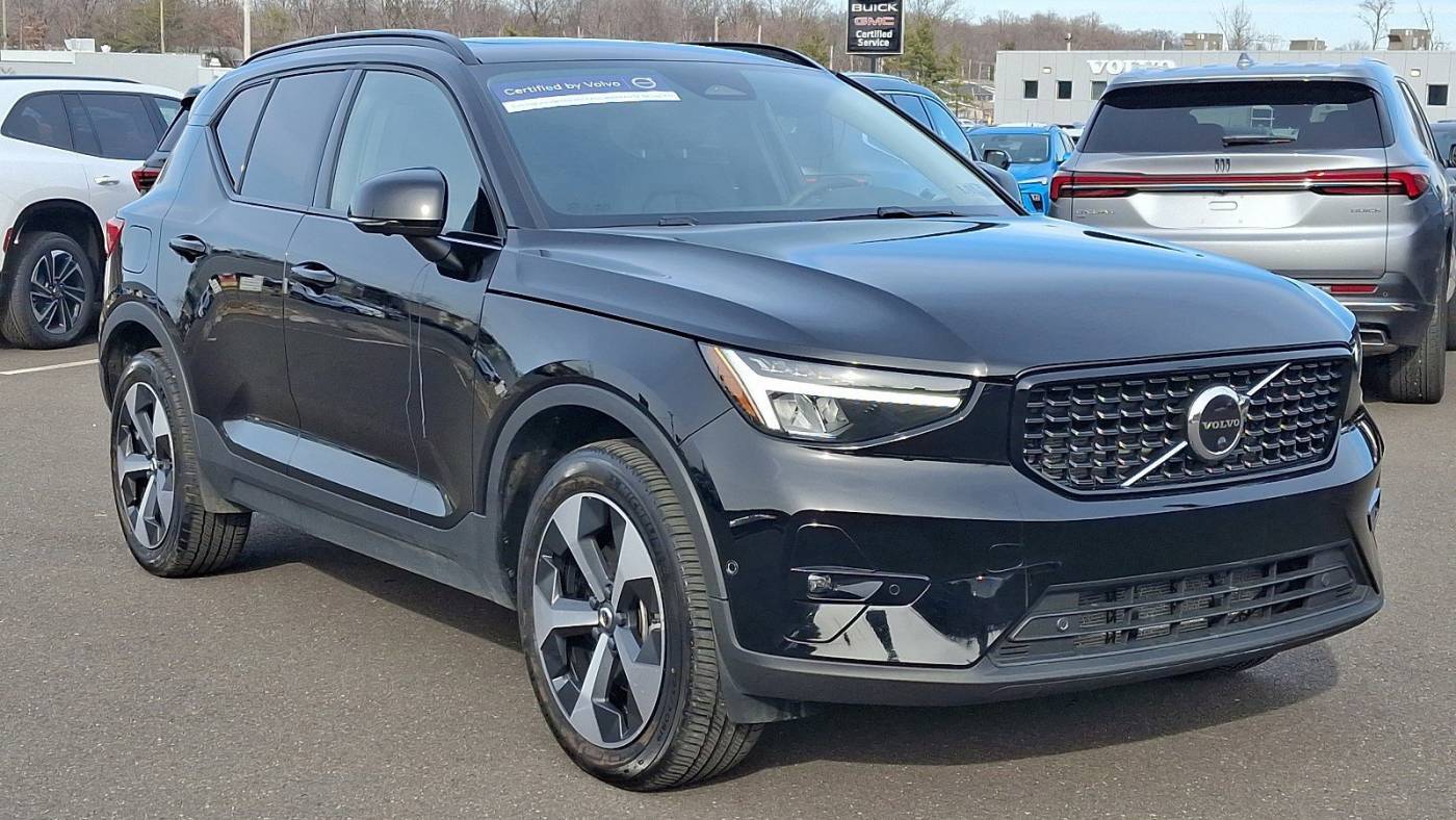 2023 Volvo XC40 Plus — SUV — 10,888 mi — Trevose, PA