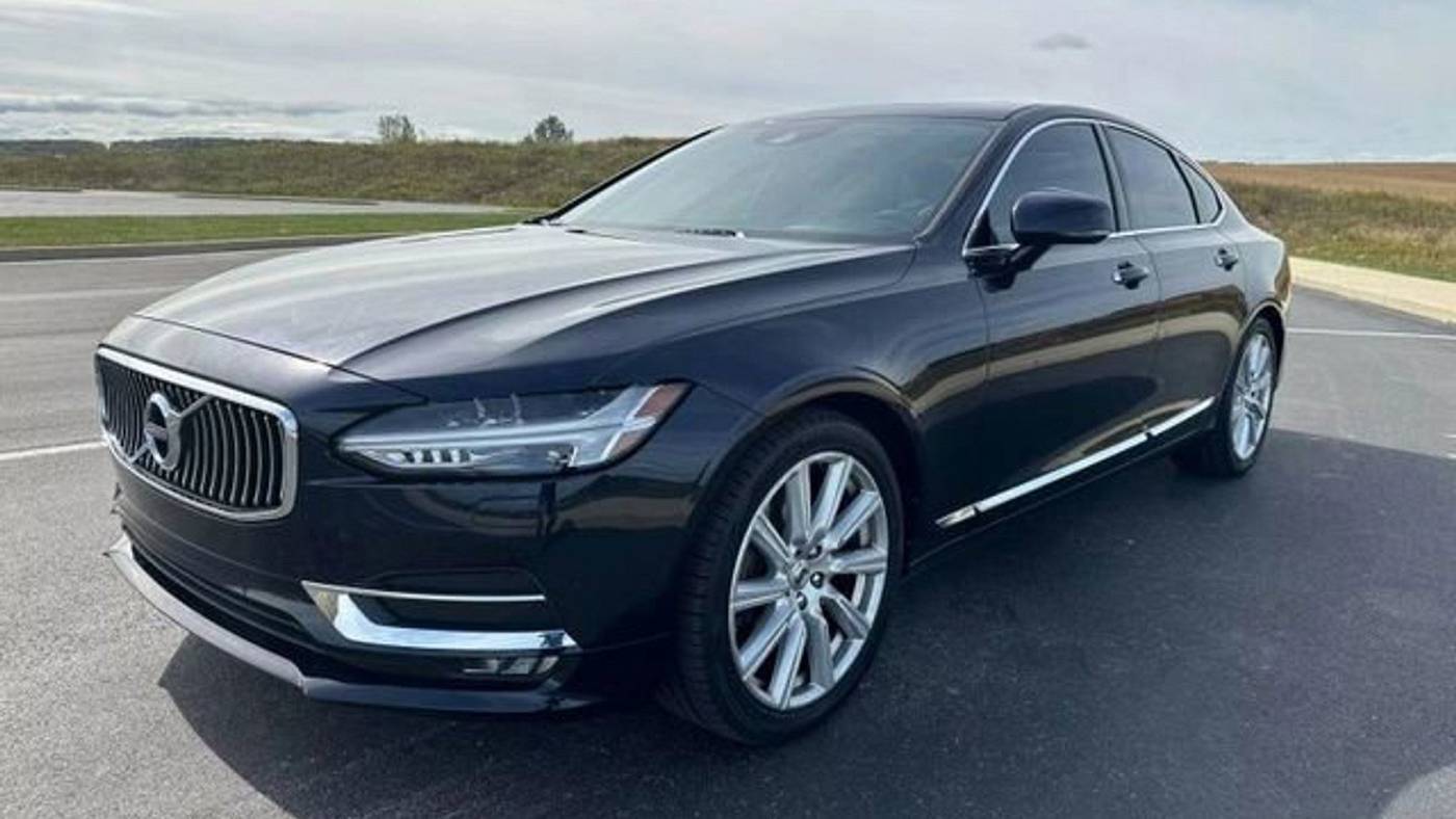 2017 Volvo S90 Inscription — Sedan — 81,573 mi — Trevose, PA