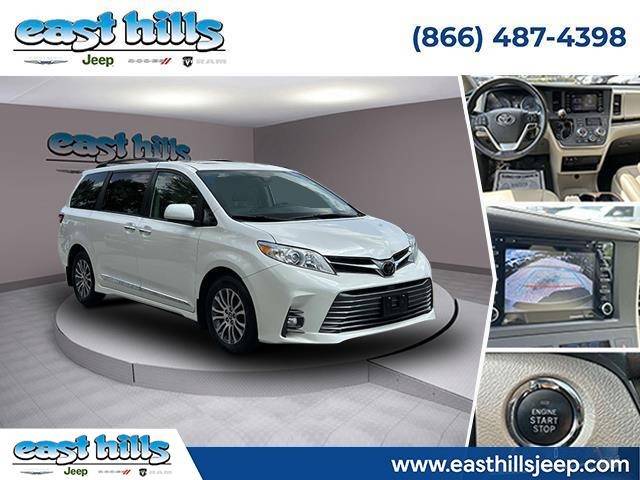 2020 Toyota Sienna XLE — Minivan — 84,899 mi — Greenvale, NY
