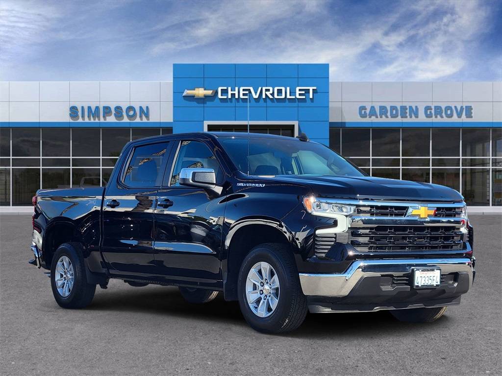 2025 Chevrolet Silverado 1500 LT — Pickup Truck — 5,184 mi — Garden Grove, CA
