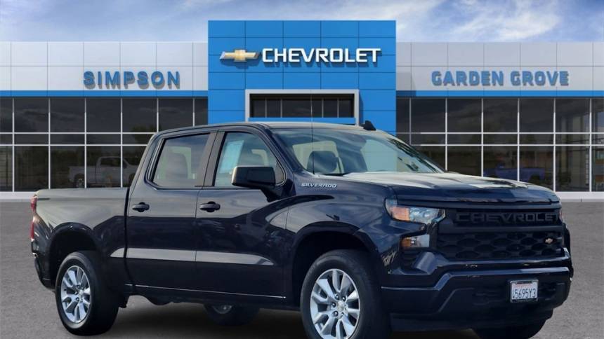 2022 Chevrolet Silverado 1500 Custom — Pickup Truck — 27,352 mi — Garden Grove, CA
