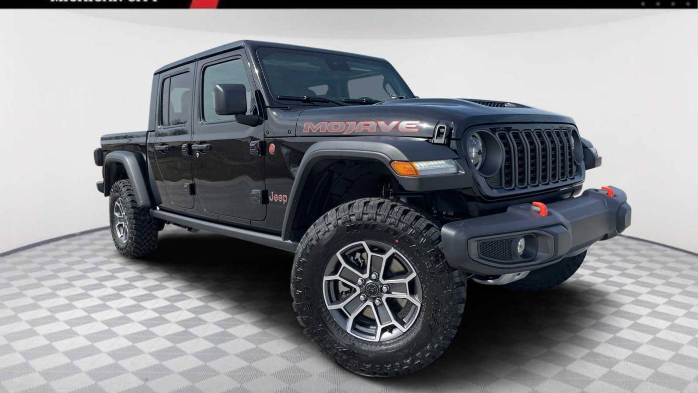 2024 Jeep Gladiator Mojave — Pickup Truck — 6,820 mi — Michigan City, IN