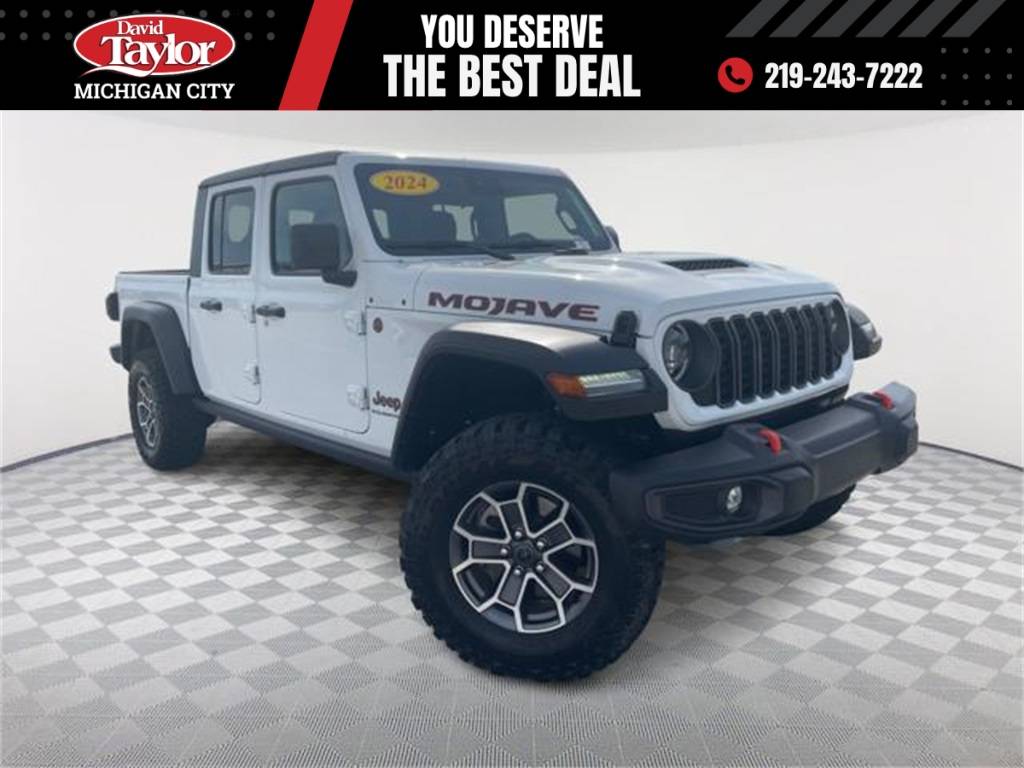2024 Jeep Gladiator Mojave — Pickup Truck — 5,000 mi — Michigan City, IN